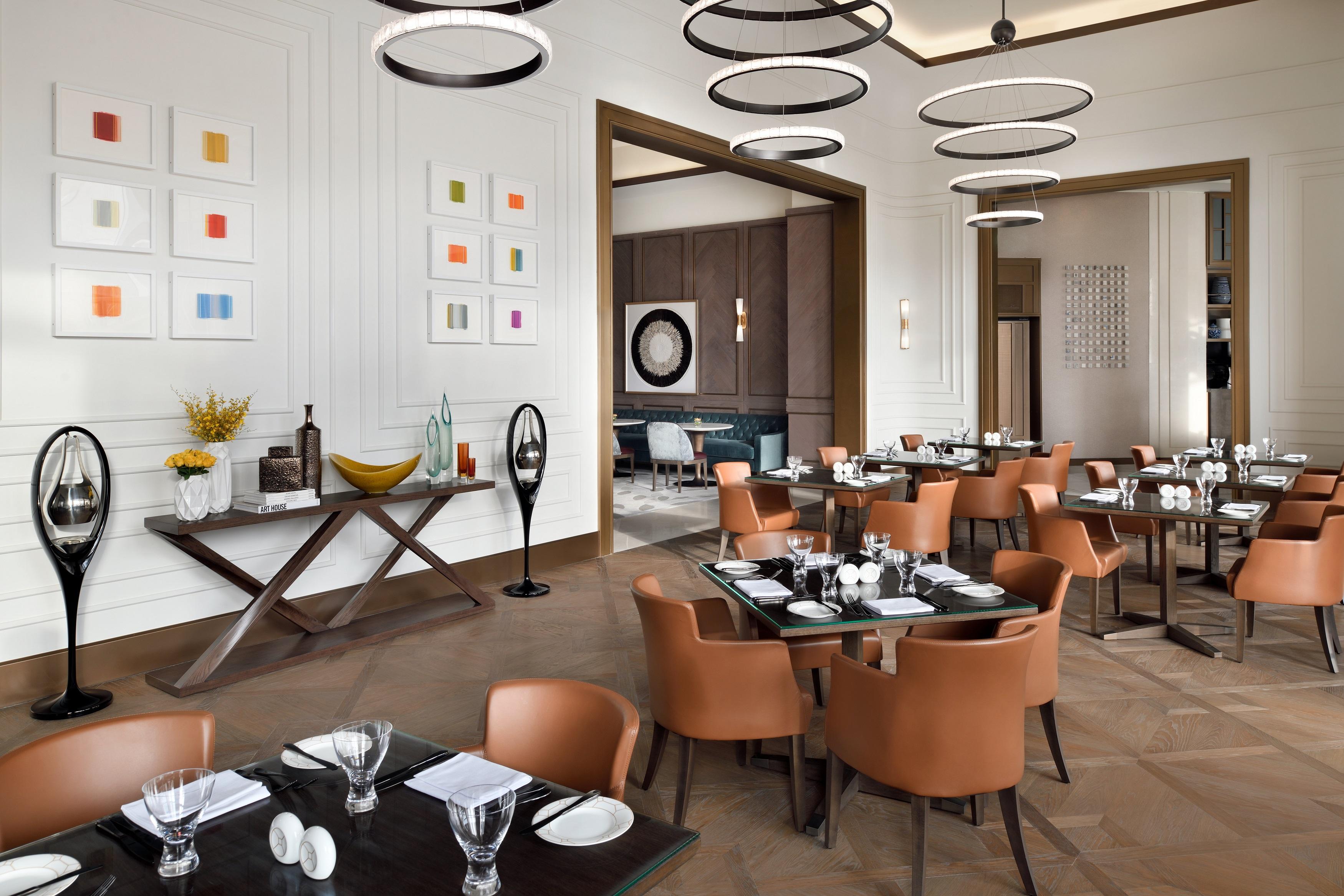 Address Downtown Отель 5*