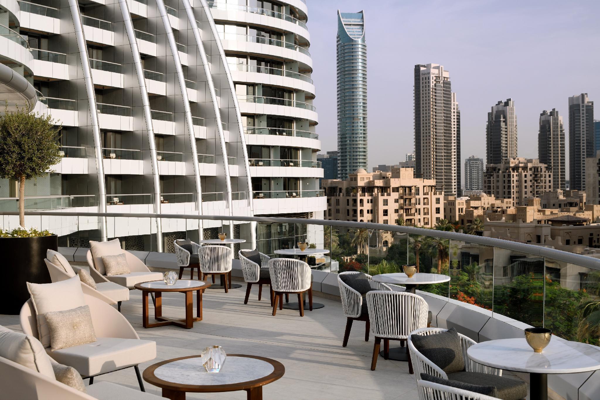 होटल Address Downtown 5*