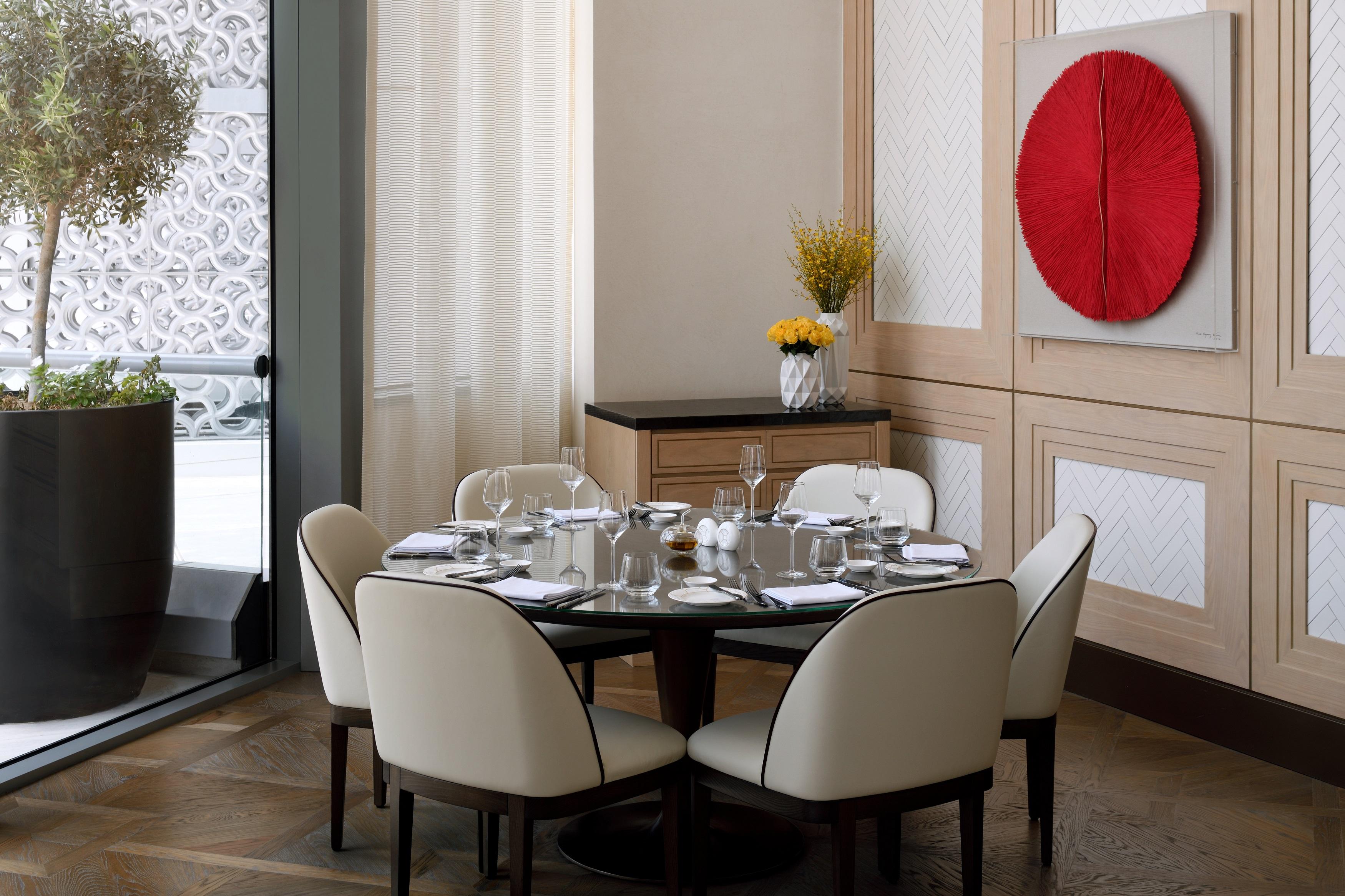 होटल Address Downtown 5*