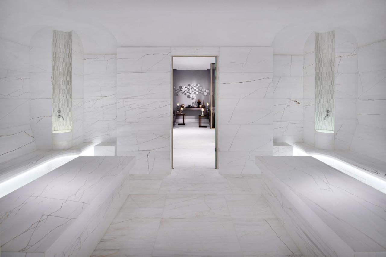 होटल Address Downtown 5*